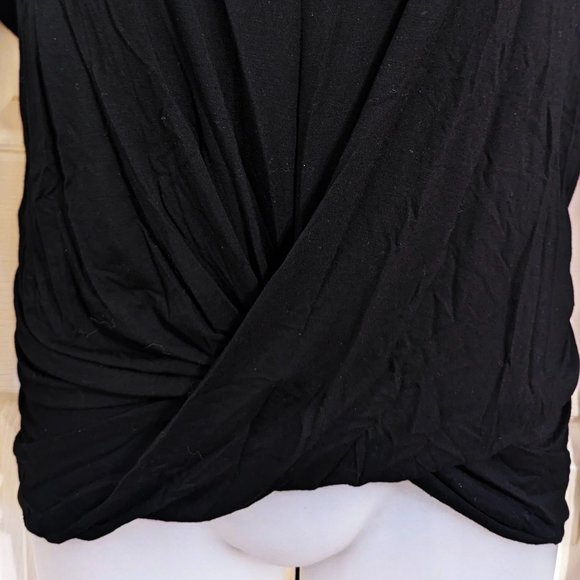 Express Twist Front Relaxed Tee - Picture 5 of 7